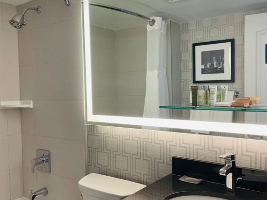 多倫多市中心希爾頓逸林酒店優惠