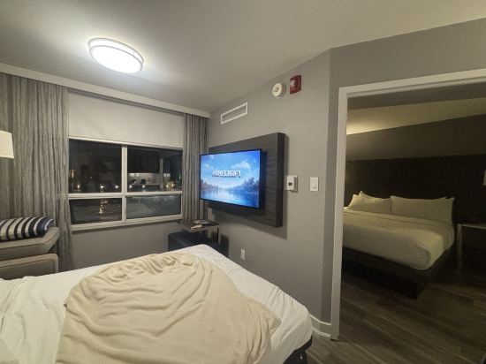 多倫多機場希爾頓大使館套房酒店優惠