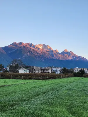 萬川續·ValleVive日照金山全景度假飯店（白沙古鎮店） 飯店周邊 Photos