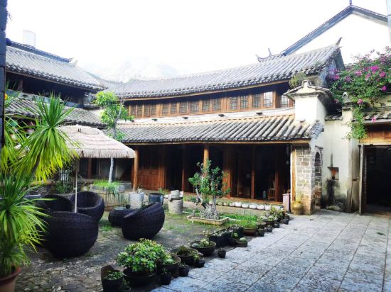 雞足山瓦築·國子監精品民宿優惠