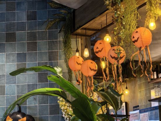 宿適輕奢飯店（上海南京西路地鐵站店）優惠