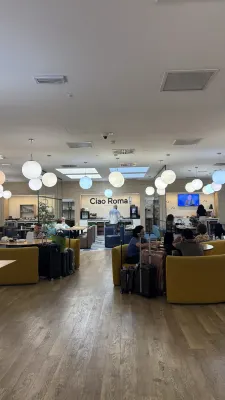 آير رومز روم إيربورت باي هيلوسكي Photos