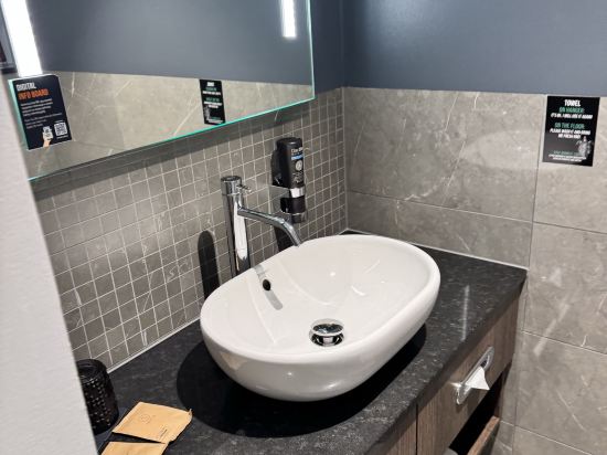 華沙紐約萊昂納多飯店優惠