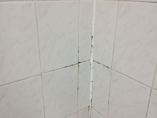 車路士靜謐酒店優惠