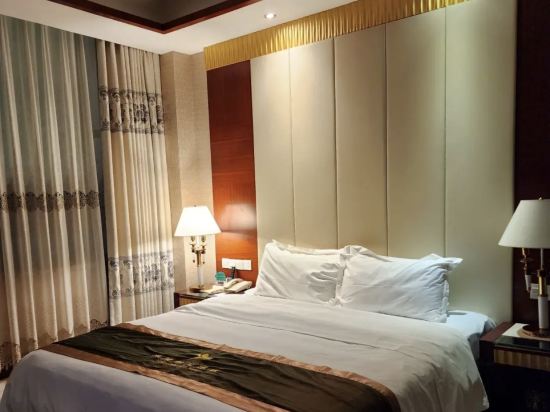 珠海益健豪庭假日大酒店（拱北口岸店）優惠