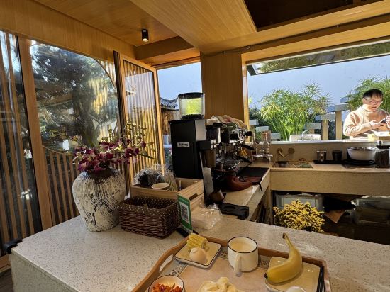 麗江雲見棲舍客棧優惠