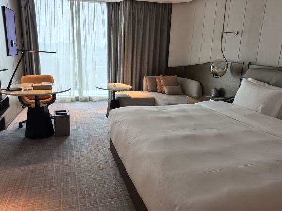 武漢光谷皇冠假日飯店優惠