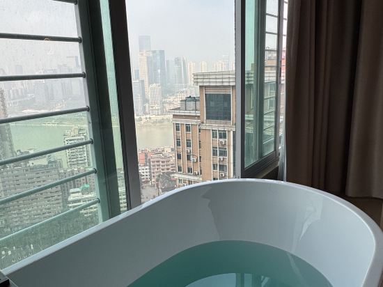 小淏飯店（重慶解放碑步行街洪崖洞店）優惠