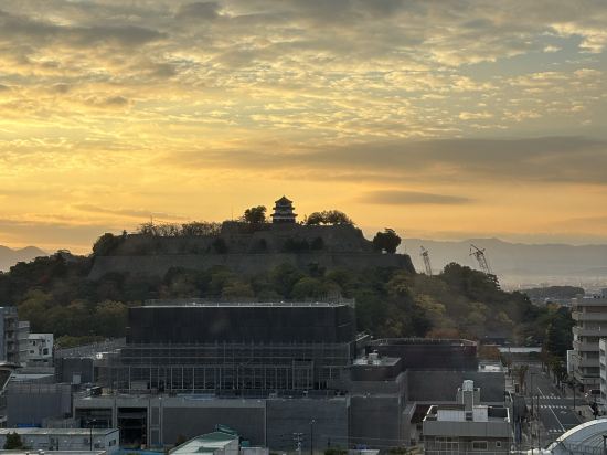 丸龜站前 超級飯店 天然溫泉「京極之湯」（2020年2月28日開幕）優惠