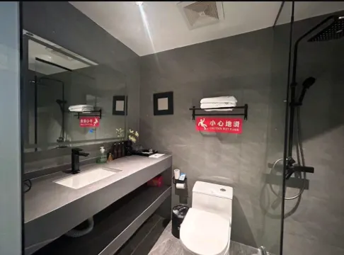 Xiangshuiwan Apartment Hotel (Changsha Wuyi Square Yihao Mansion) Rooms Photos