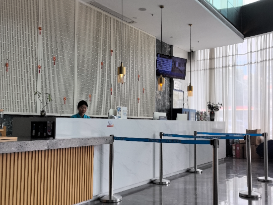 鳳悅輕尚飯店（廣州白雲機場人和地鐵站店）優惠