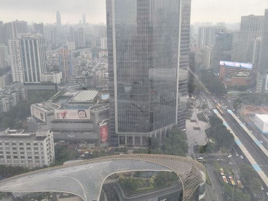 朵亞loft飯店公寓（廣州正佳廣場體育西路地鐵站店）優惠