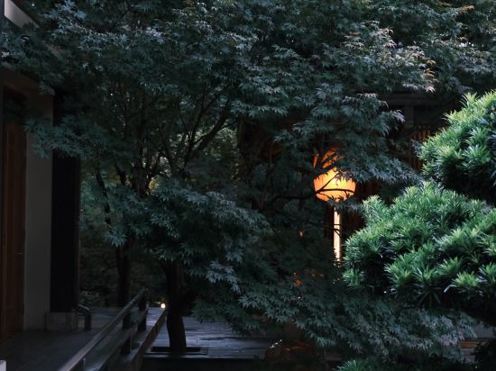 昆明千尋墨問禪意酒店優惠