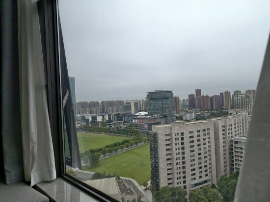 成都映居飯店（溫江區政府光華公園地鐵站店）優惠