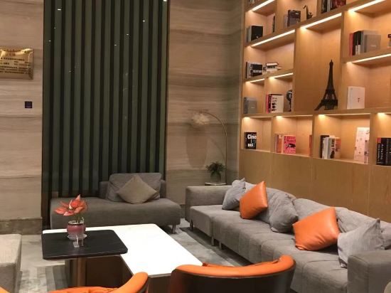 凱里亞德酒店（河源萬隆城店）優惠