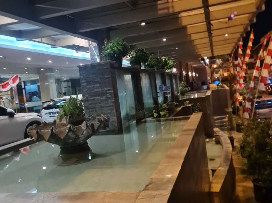 坤甸阿斯頓飯店及會議中心優惠