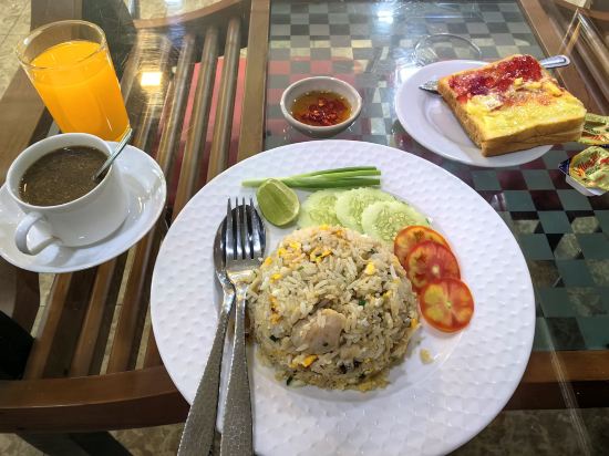 拉差達紅燕飯店優惠