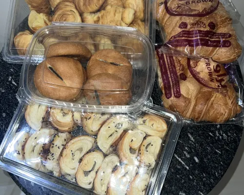 فاميليز إن بيراميدز - رووف توب تناول الطعام Photos