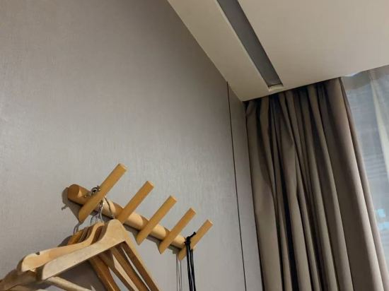 卡羅精品酒店（深圳東門步行街曬布地鐵站店）優惠