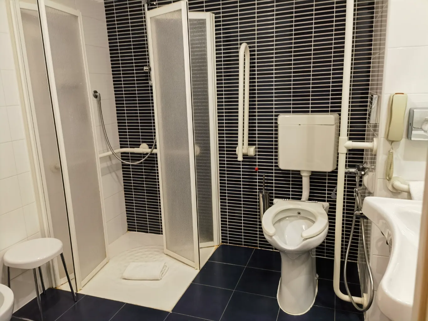 holiday inn nord zara hotel