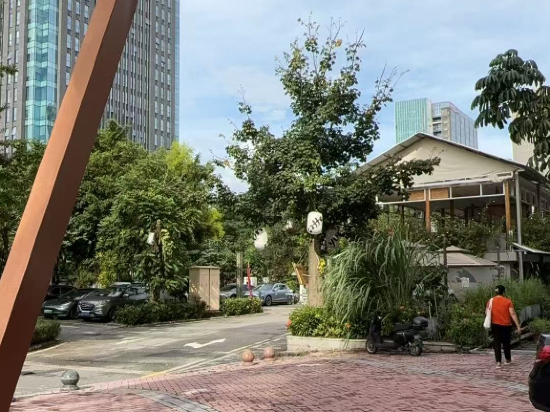 品冠藝術飯店（龍崗華南城店）優惠