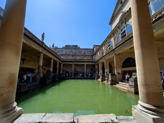 智選假日巴斯酒店優惠