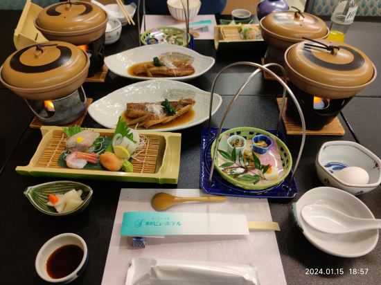 瀬波ビューホテル＜絶景の日本海を愛でる＞獲れたて海鮮を大満喫 クーポン