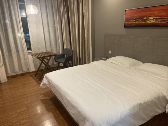 山水時尚酒店（深圳布吉地鐵站店）優惠