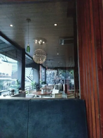 Sotis Residence Pejompongan Photos