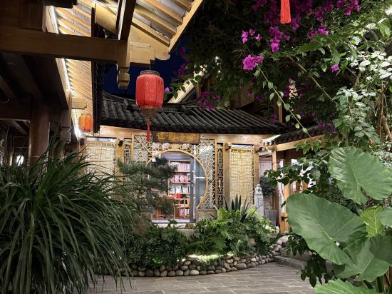 溪雲書院客棧（麗江古城大水車店）優惠