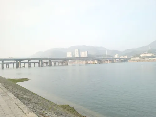 Ibis Hotel (Longxin Plaza, Changjiang South Road, Haimen) In der Nähe des Hotels Photos