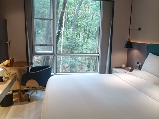 潮漫飯店（廣州白雲山永泰地鐵站店）優惠