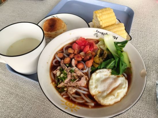 大理雙廊半島了了族親水客棧優惠