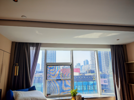 宜尚PLUS飯店（杭州濱江星光大道店）優惠