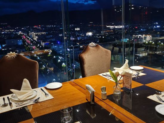 官房大飯店（麗江古城大水車店）優惠