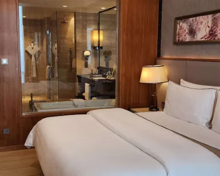 The Westin Jakarta Rooms Photos