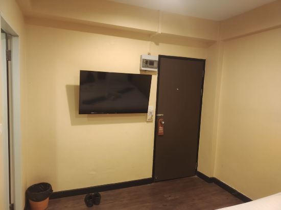 角落拉查達酒店優惠