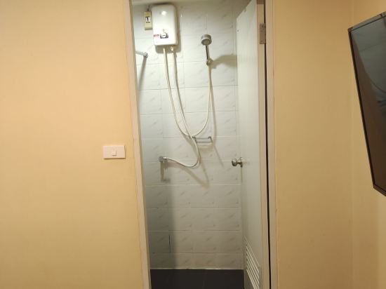 角落拉查達酒店優惠