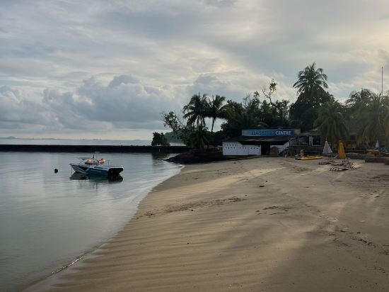 巴塔姆海景假日酒店優惠