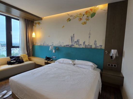 上海新虹橋國家會展中心燦輝希爾頓花園酒店優惠