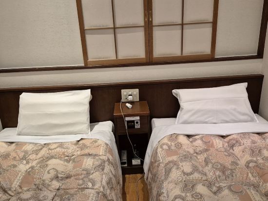 博多　由布院・武雄温泉　万葉の湯 クーポン