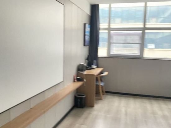 卓影電影飯店（青島膠東國際機場店）優惠