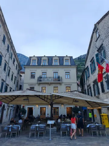 Hotel Vardar Экстерьер Photos