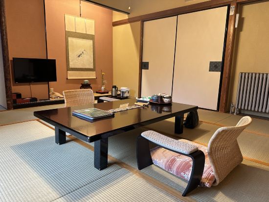 四季の湯座敷 武蔵野別館 クーポン