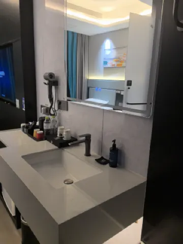 Yuanyang Nuoer Smart Hotel (Jinan Daming Lake Station North Square of Railway Station) Номера Photos