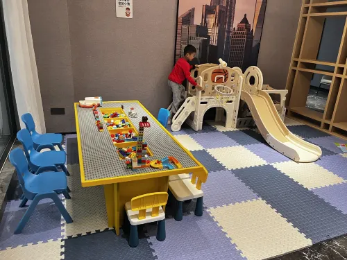 كانتري إن آند سويتس باي راديسون الترفيه والتسلية Photos