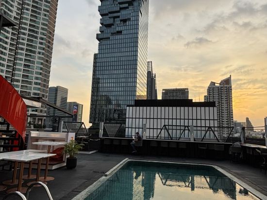 是隆不容錯過飯店 by Cross Collection優惠