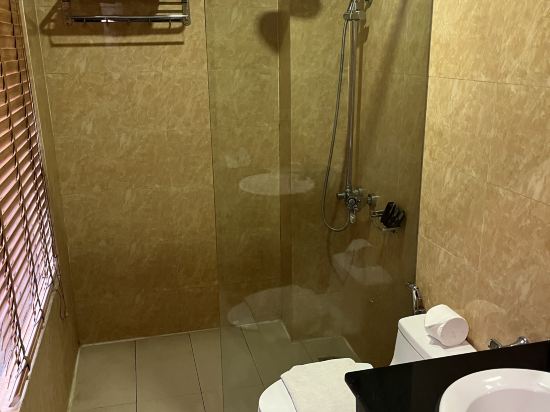 薩帕中心飯店優惠