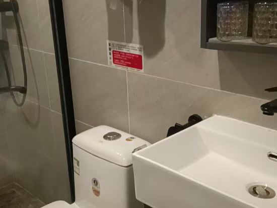 廣州朗楓公寓（西華路西門口地鐵站店）優惠