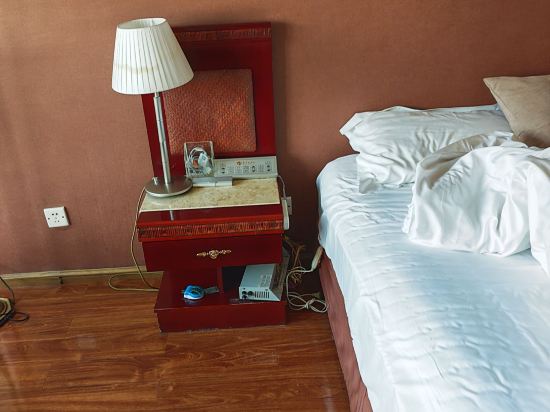 雲糧金泉大酒店（穿心鼓樓地鐵站店）優惠